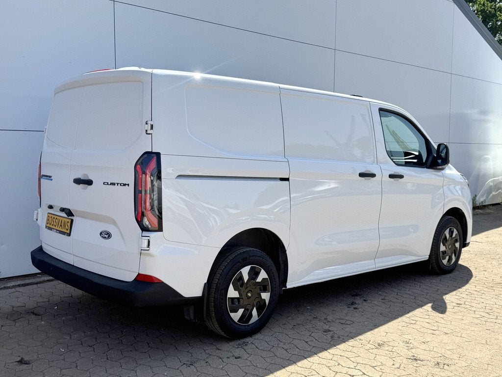 Ford E-Transit Custom 71kWh 140PK Elektrisch 344km WLTP 2300, Auto's, Bestelwagens en Lichte vracht, Gebruikt, 71 kWh, Wit, 140 pk