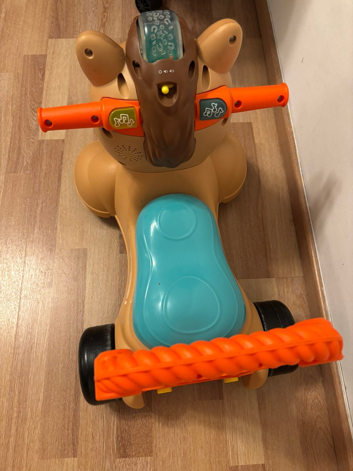 Cheval evolutif enfant avec musique, Enfants & Bébés, Enlèvement, Utilisé