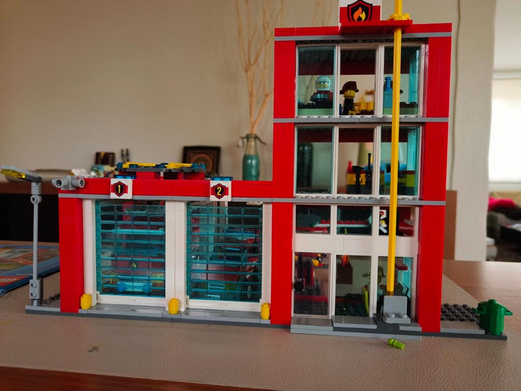 Caserne de pompiers Lego City 60004, Enlèvement, Lego, City