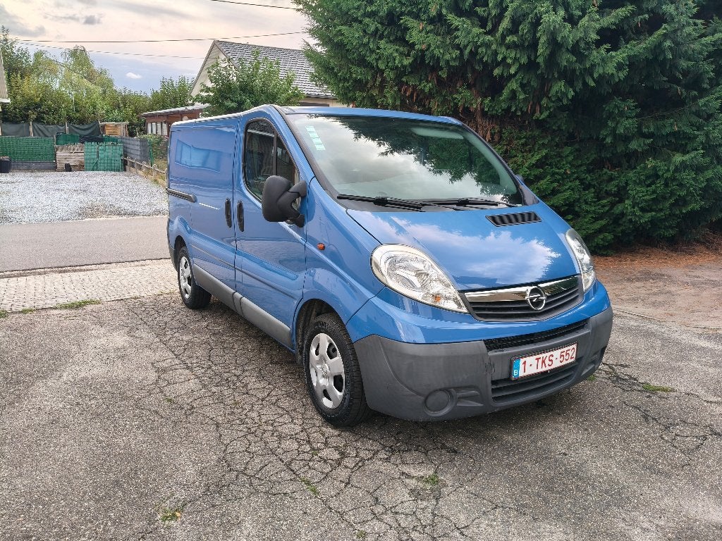 Opel Vivaro 2.0 CDTI 84kw euro 5, Autos, Euro 5, Achat, 5 portes, 1900 kg