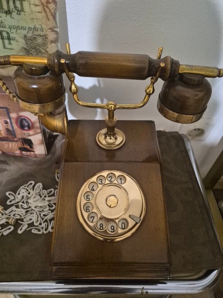 oude telefon, Ophalen of Verzenden, Zo goed als nieuw, 1 handset