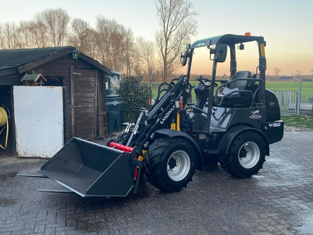 nieuwe loaders uitvoorraad leverbaar, Zakelijke goederen, Machines en Bouw | Kranen en Graafmachines, Ophalen