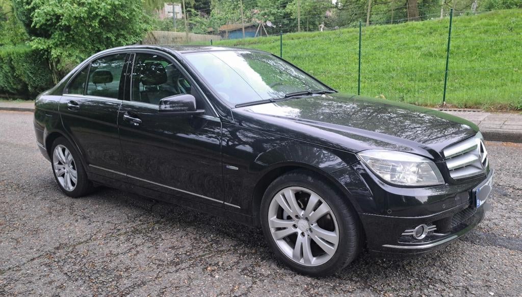 Mercedes C 200 Avantgarde, Autos, 100 kW, Euro 5, 4 portes, Noir