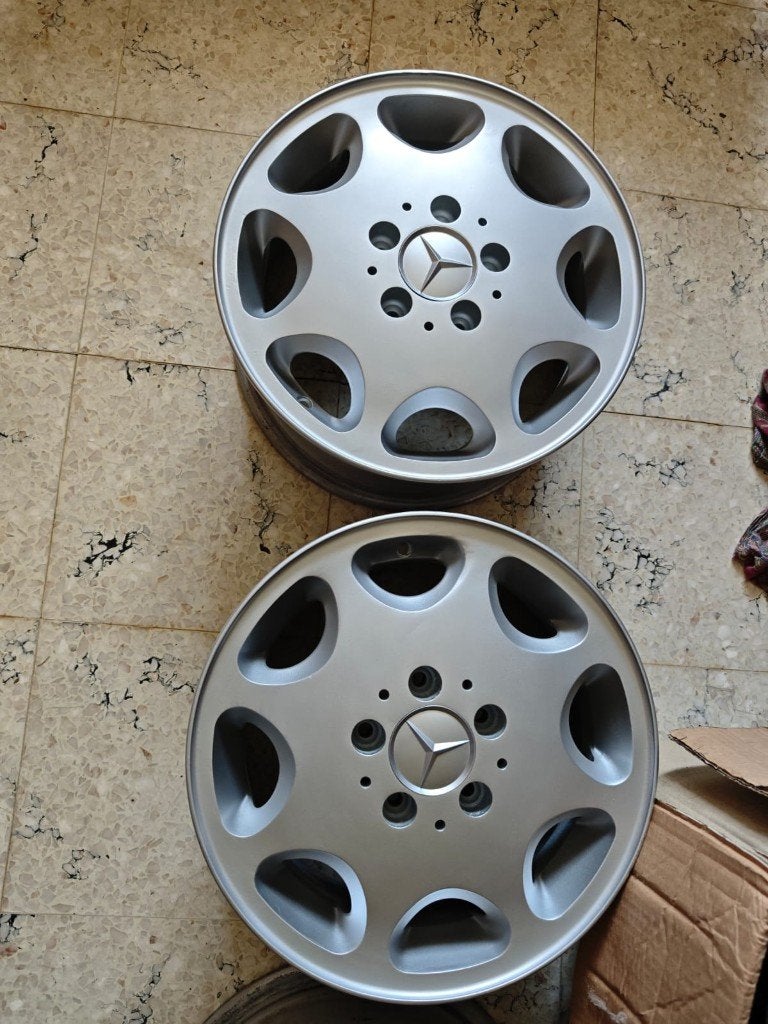 Mercedes 8 gaats 8 loch velgen w124 w2011244011202, Autos : Pièces & Accessoires, Pneus & Jantes, Enlèvement, Jante(s)