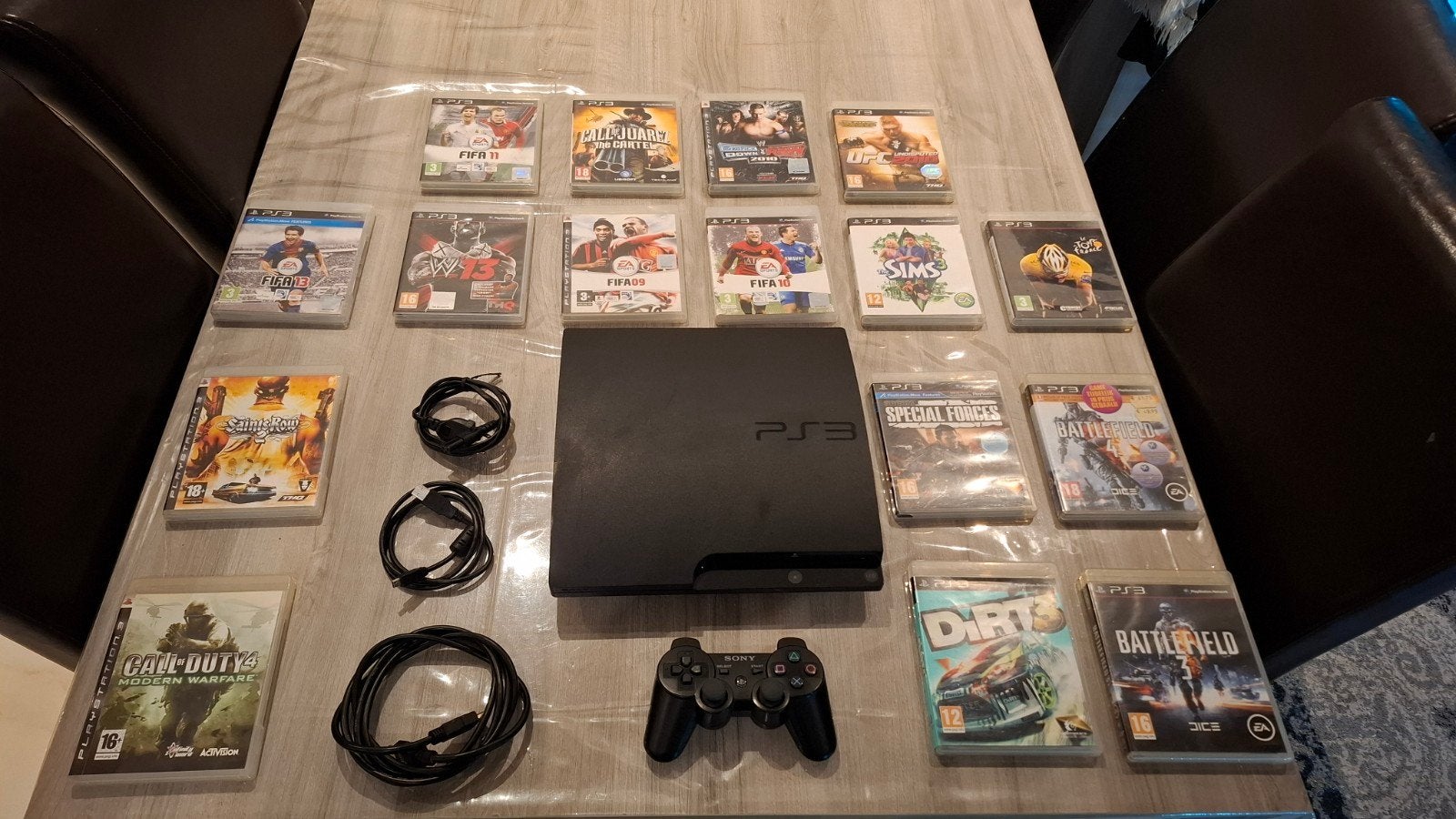 PlayStation 3 Slim in goede staat met controller en 16 games, Ophalen of Verzenden, Slim