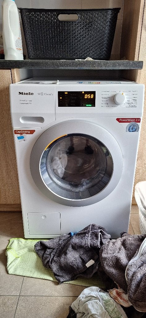 Miele wasmachine, Elektronische apparatuur, Wasmachines, Gebruikt, Voorlader, 6 tot 8 kg, Ophalen