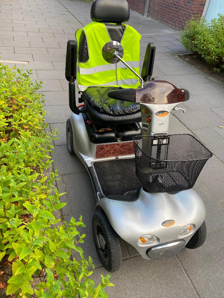 Scootmobiel - mobility scooter - shoprider TE-889XLSBN, Ophalen, 10 km/u of minder, Gebruikt, Shoprider