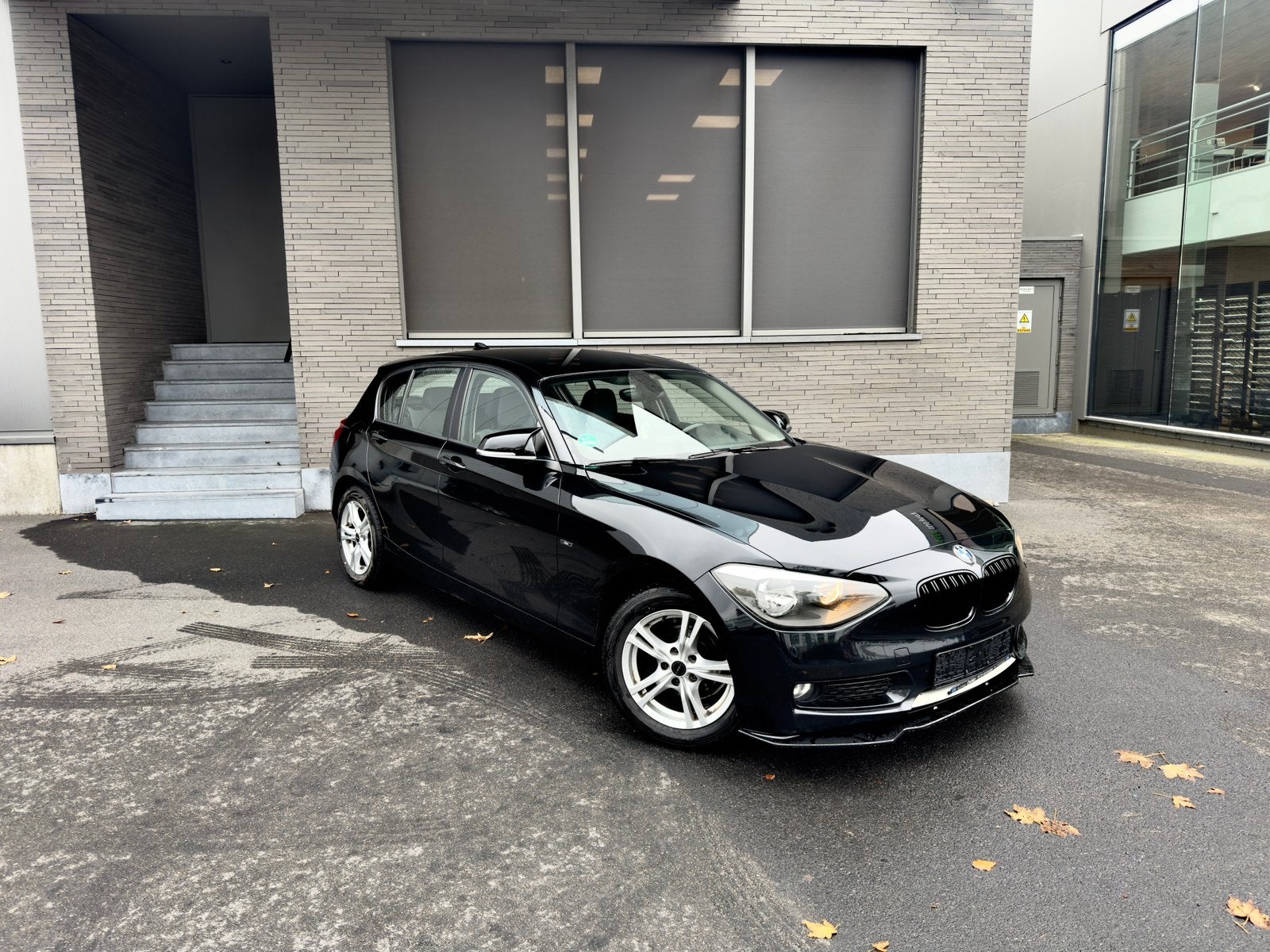 BMW 116i Automatic — 2013 — Euro 6 APPROUVÉE POUR LA VENTE, Autos, Achat, Euro 6, Entreprise, 5 portes