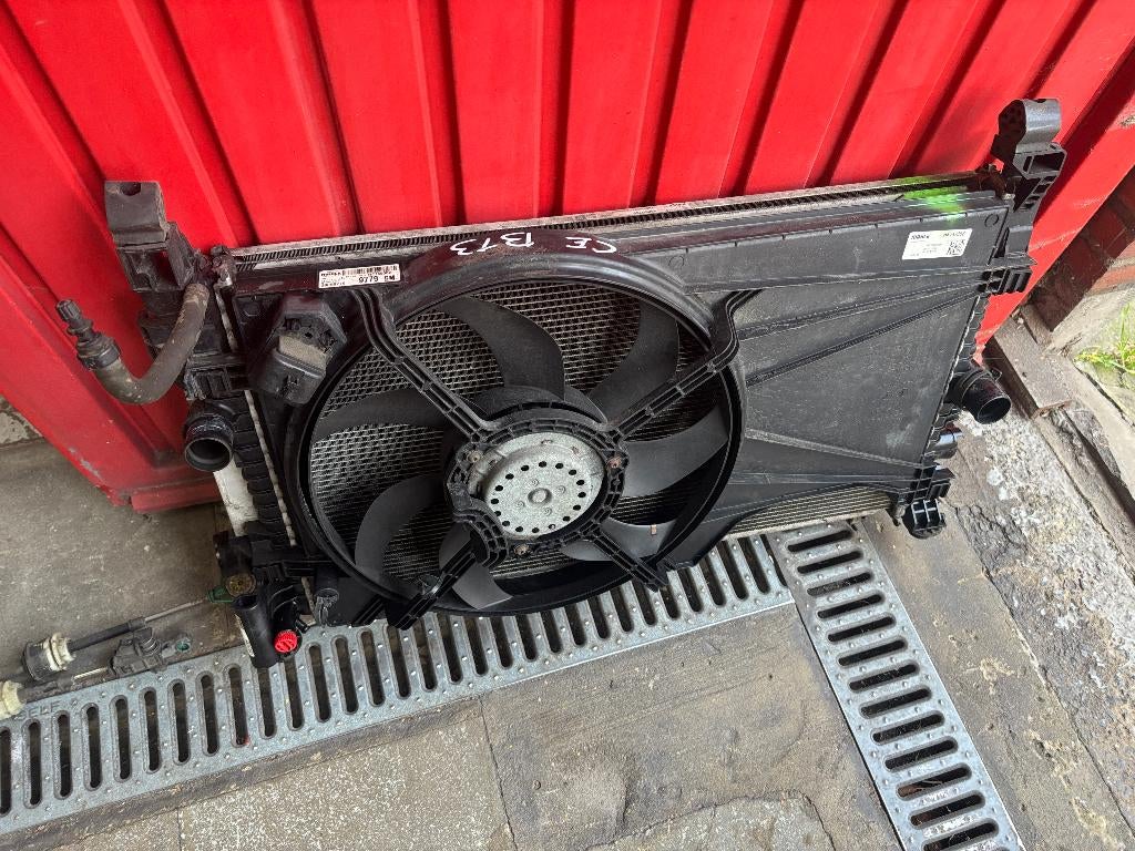 RADIATEUR MOTEUR OPEL CORSA E 1300 TURBO DIESEL, Auto-onderdelen, Ophalen, Gebruikt, RUE BRIGADE PIRON 307, Garage_bila@yahoo.fr