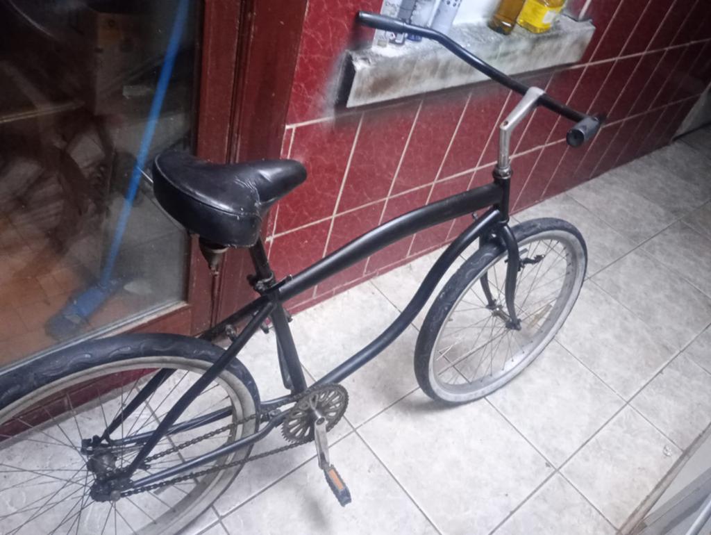 Vend vélo pour homme ou femme, Enlèvement, Utilisé