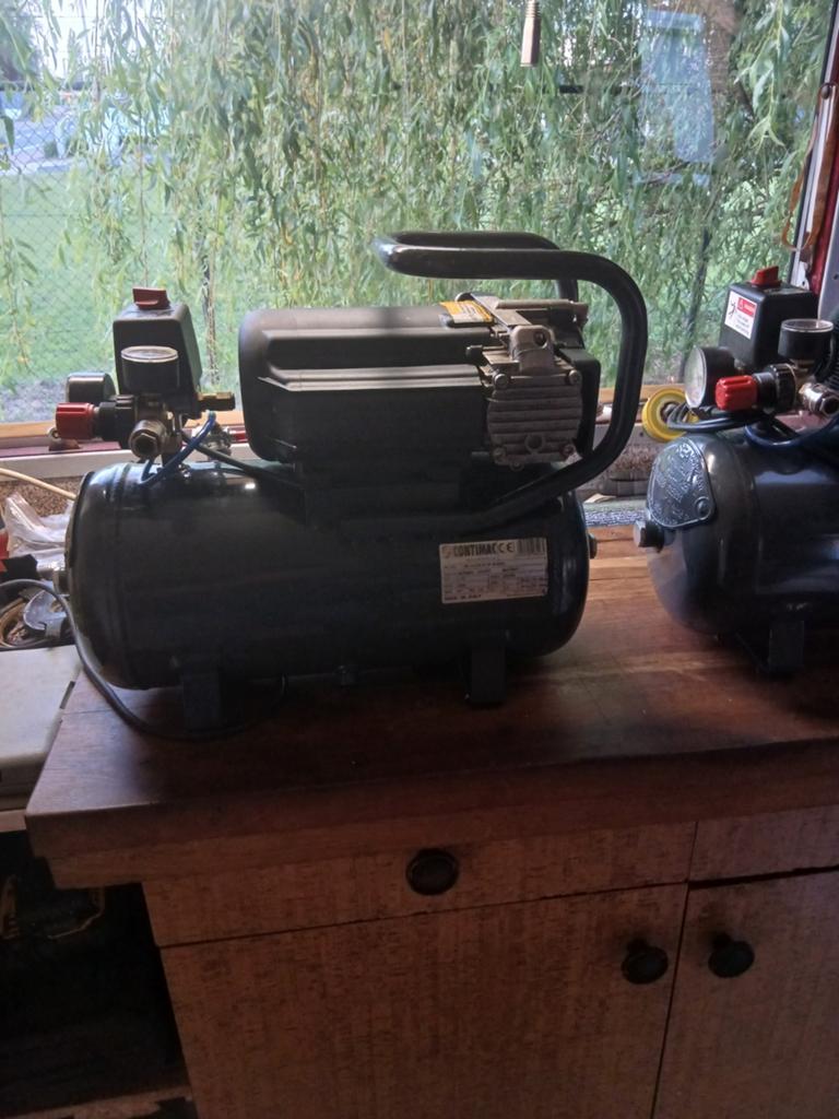 Compressoren contimac boxer., Doe-het-zelf en Bouw, Compressors, Ophalen