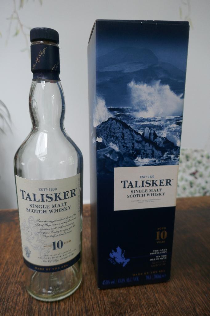 Tallisker whiskyfles met doos, Enlèvement ou Envoi, Comme neuf, Autres types