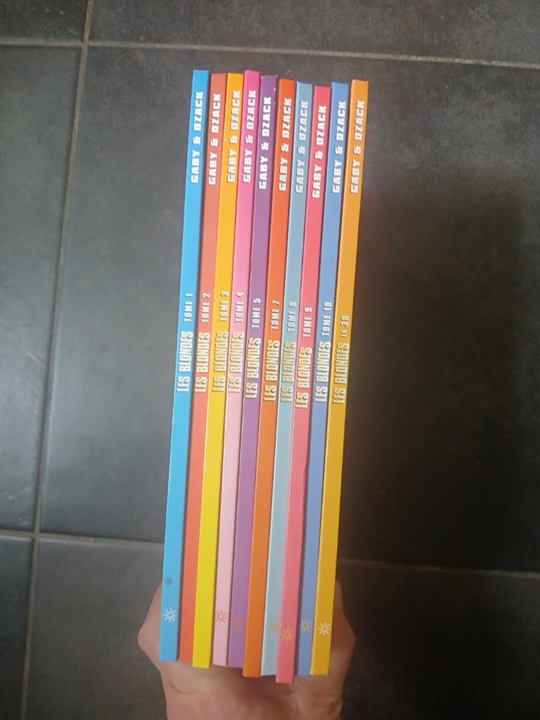 Lot de 10 bd les blondes, Enlèvement ou Envoi