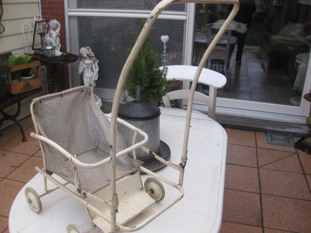 oude pop of berenbuggy, Ophalen