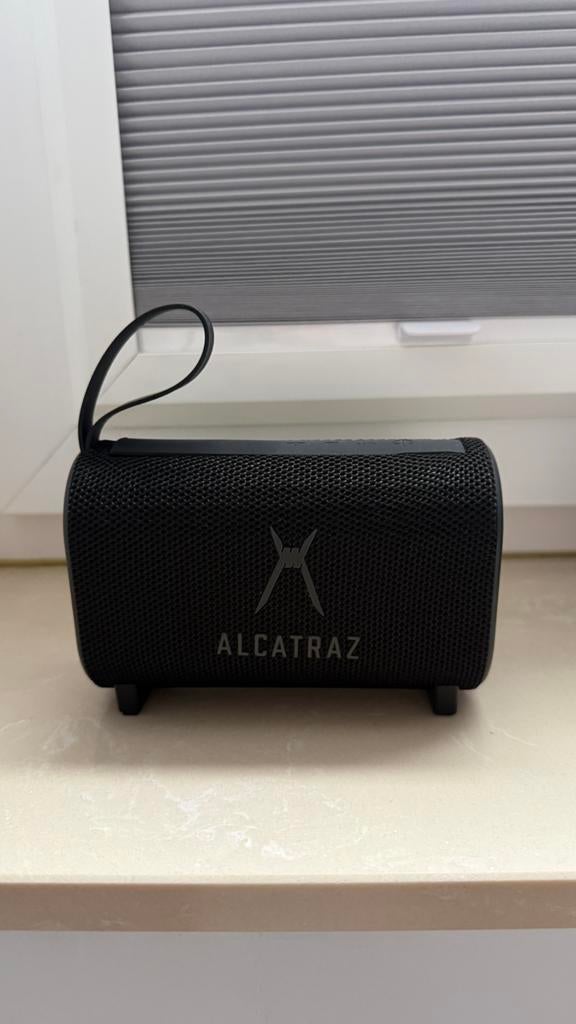 Alcatraz bluetooth speaker, Ophalen of Verzenden, Bluetooth, Zo goed als nieuw