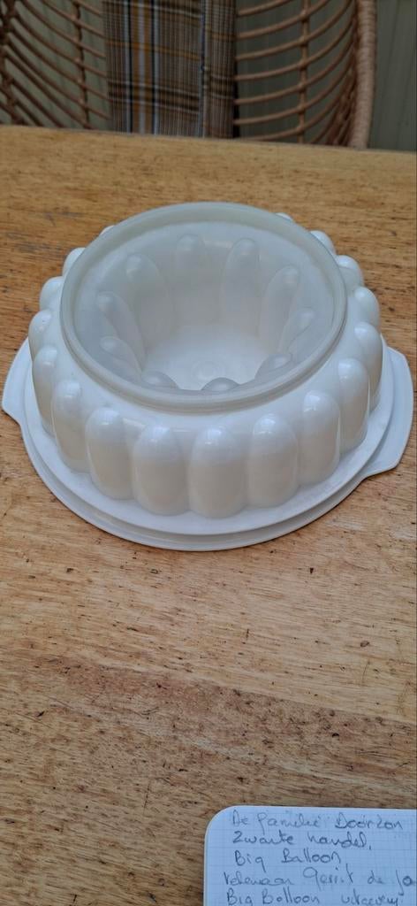 Tupperware Vliegende schotel puddingvorm;  24cm, Ophalen of Verzenden