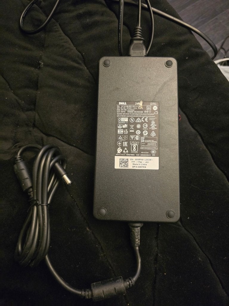 Hp en Dell opladers - 65 watt - 130 watt - 240 watt, Ophalen of Verzenden, Zo goed als nieuw