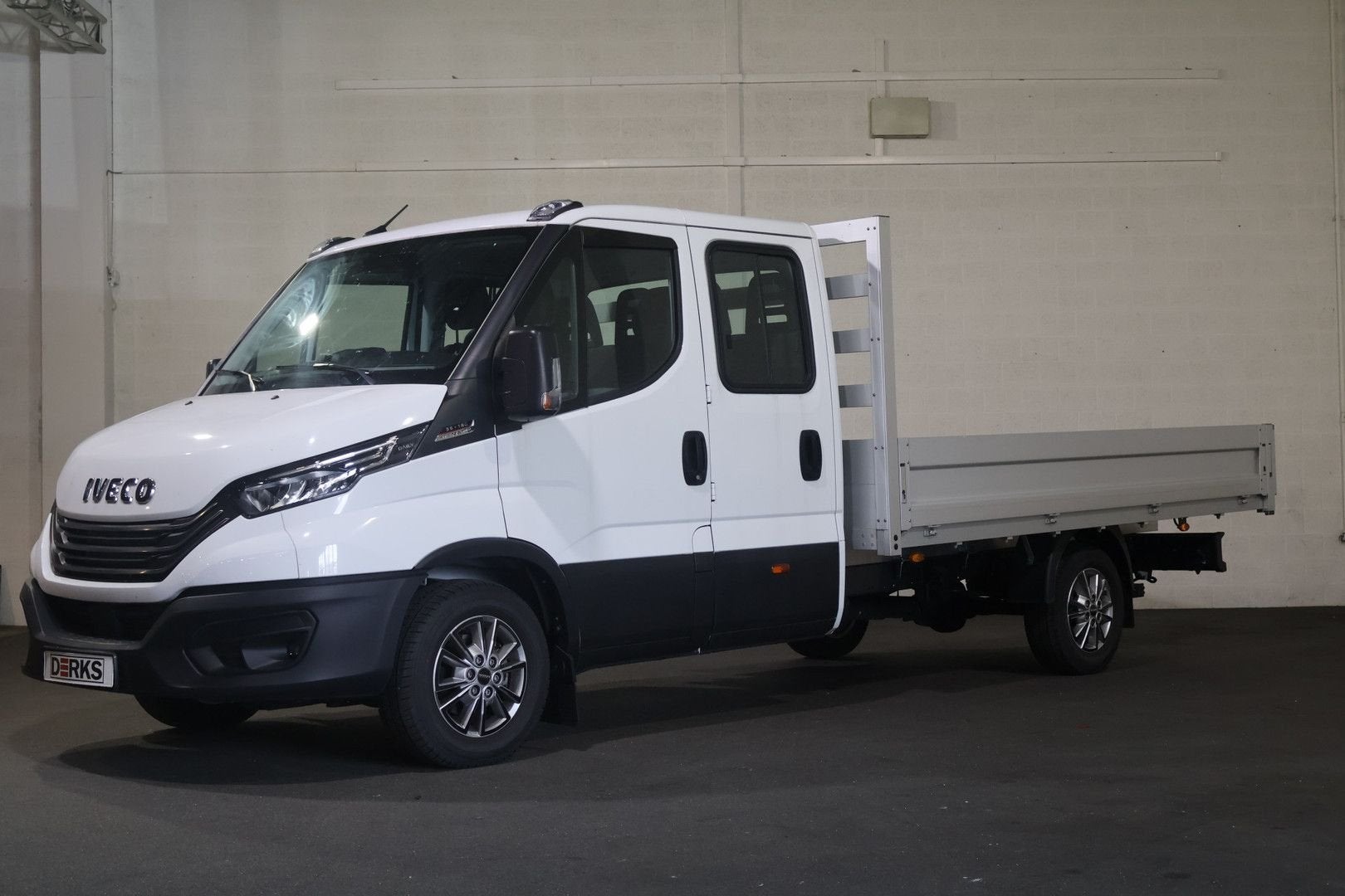 Iveco Daily 35S18 Hi-Matic Open Laadbak DC 3.5T Trekhaak (7, Automaat, Iveco, Wit, Diesel