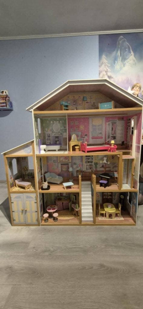 grande maison de barbie en bois, Enfants & Bébés, Enlèvement, Comme neuf, Maison de poupées