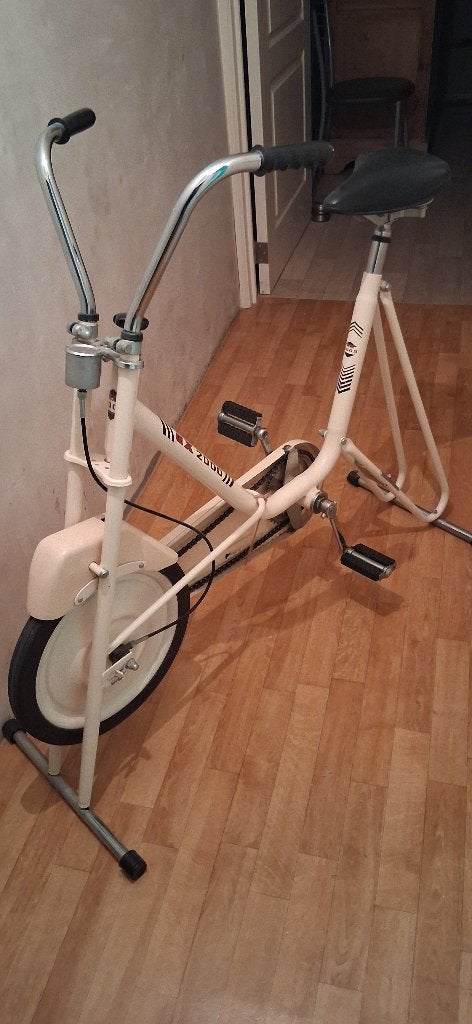 Vélo d appartement, Enlèvement, Utilisé
