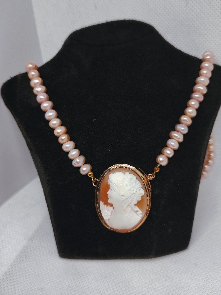 Antieke parels collier met cameo, England ca 1900, Bijoux, Sacs & Beauté, Bijoux anciens, Autres types, Or, Enlèvement ou Envoi