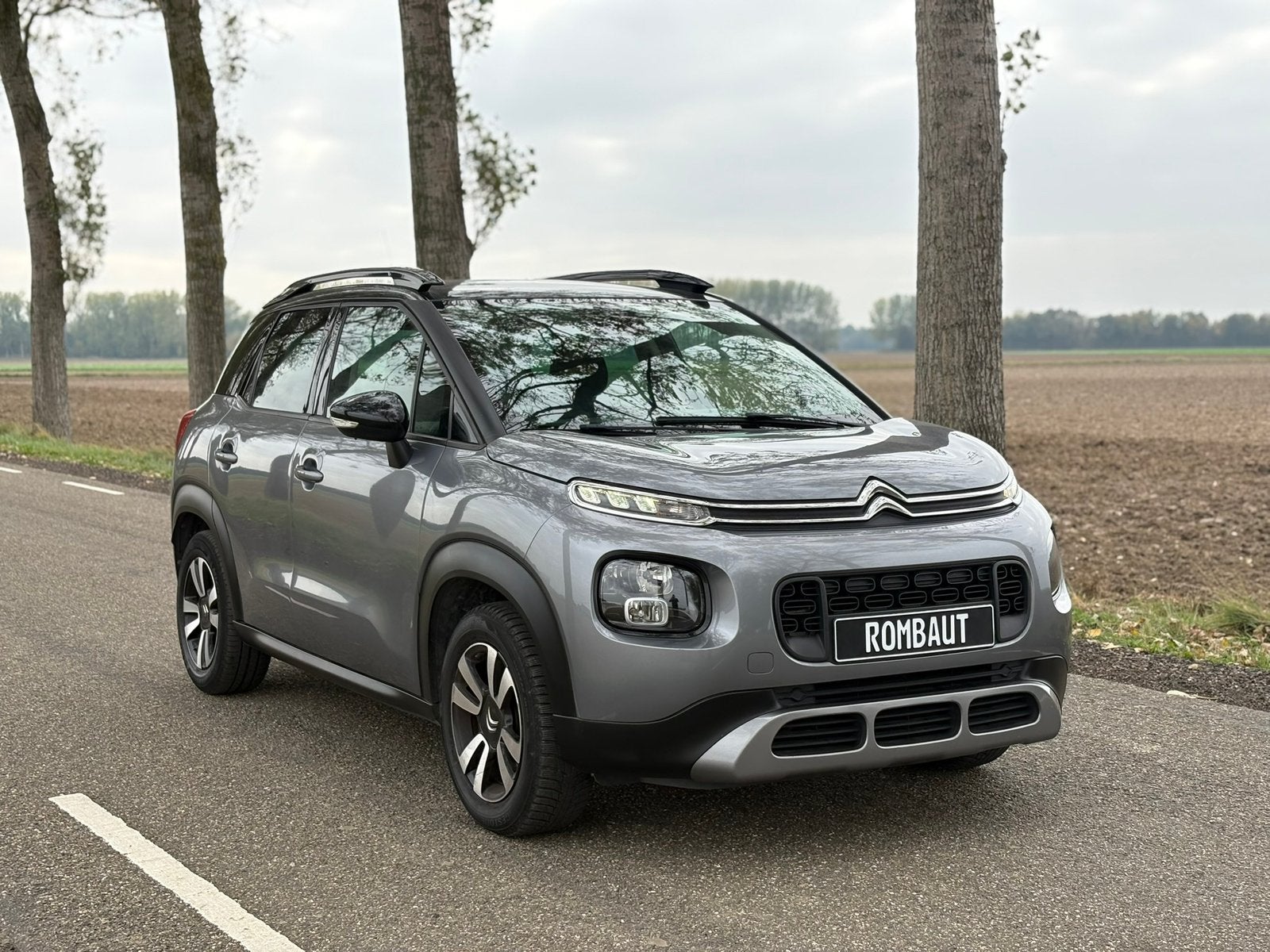 Citroen C3 AIRCROSS / 1.2 benzine / 48 DKM / NWE RIEM / NAVI, Voorwielaandrijving, Bedrijf, Handgeschakeld, Dealer onderhouden