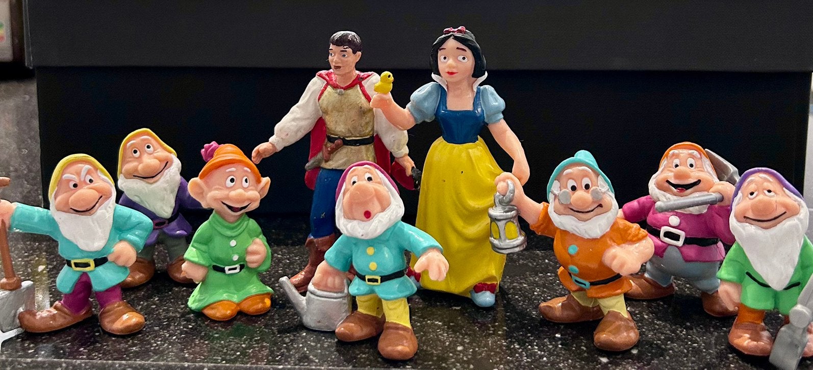 Figurines Blanche-Neige, les 7 nains, et le prince, Enlèvement ou Envoi, Utilisé