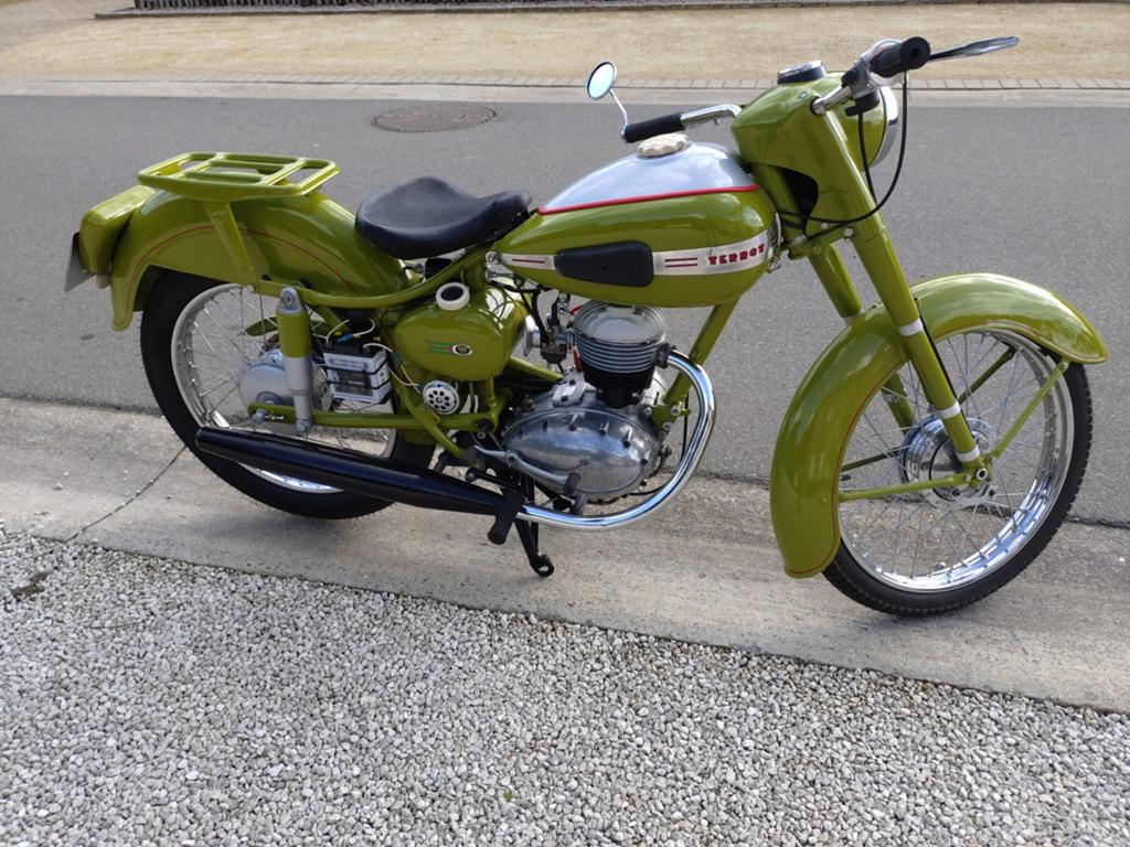 Franse motorfiets Terrot, Fietsen en Brommers, Brommers | Oldtimers, Overige merken, Ophalen