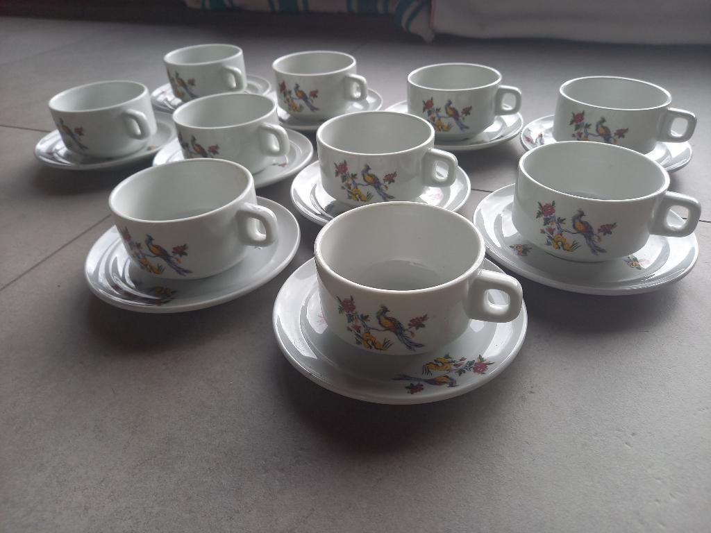 10 grand tasses avec soucoupe neuf, Maison & Meubles, Enlèvement, Neuf, Tasse(s) et/ou soucoupe(s)