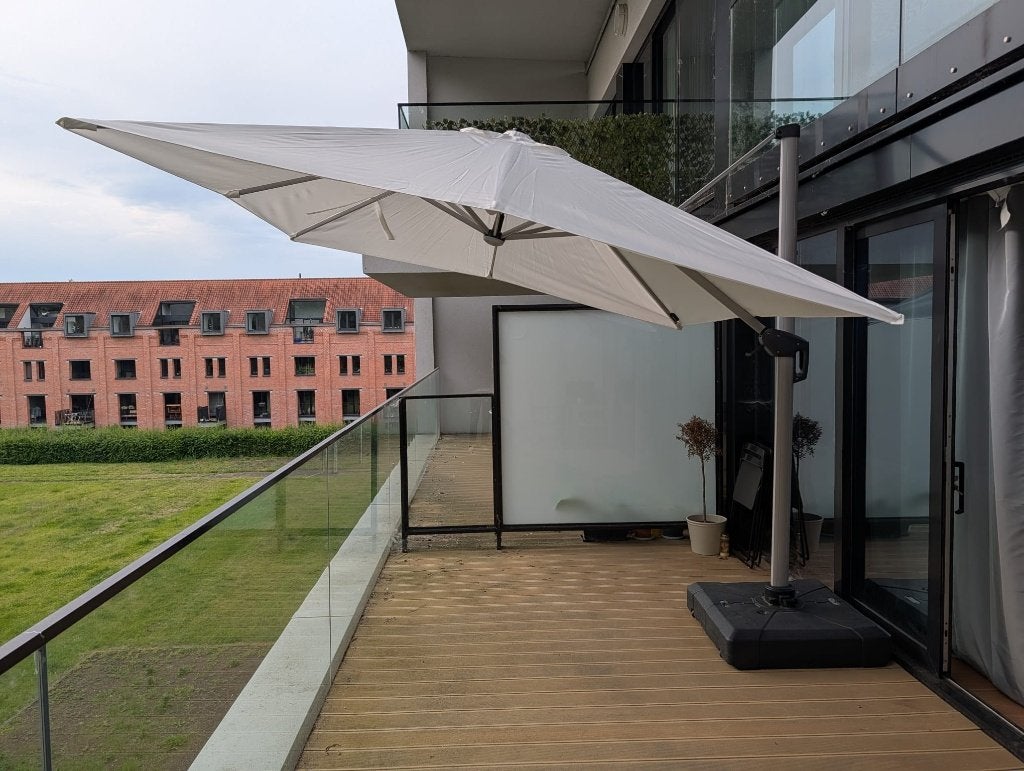 Parsol BIG MAMA wit met Led licht 3x3m T&T design, Jardin & Terrasse, Parasols, Neuf, Parasol flottant, Enlèvement, 2 à 3 mètres