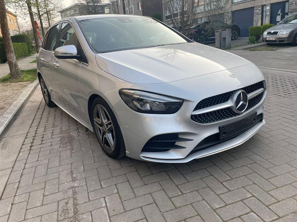 Mercedes-Benz B 180 2020 105 000 KM AUTOMAAT AMG, Auto's, Mercedes-Benz, Bedrijf, B-Klasse, Diesel, Monovolume, 5 deurs, Automaat