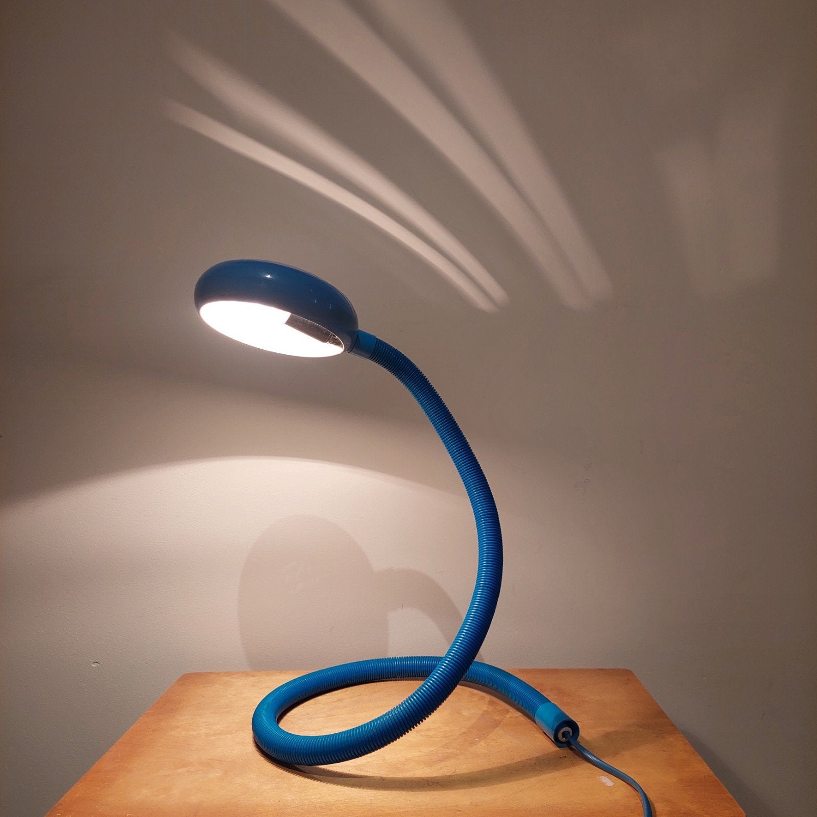 Vintage blauwe snake lamp / flexibele tafellamp, Ophalen