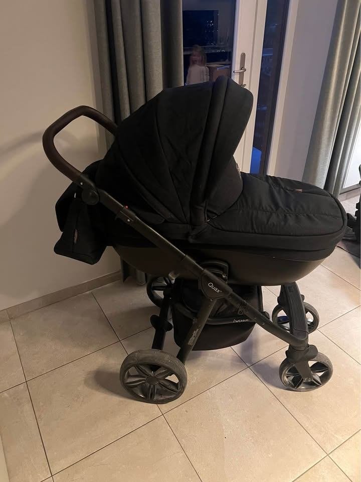 Buggy / kinderwagen Quax Avenue zwart, Ophalen, Zo goed als nieuw, Regenhoes