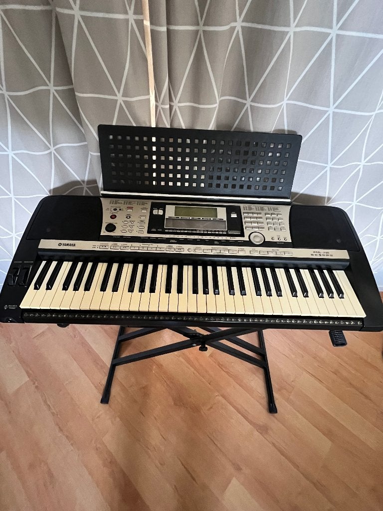 Yamaha PSR-740, Musique & Instruments, 61 touches, Sensitif, Yamaha, Enlèvement