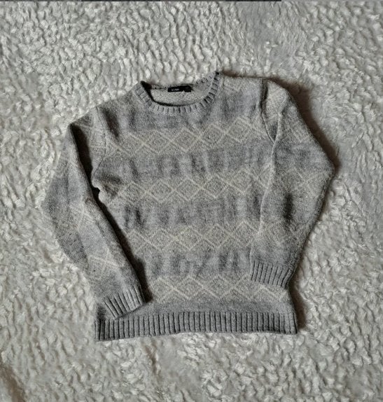 Pull Kiabi gris - taille 10 ans 138-143cm - laine hiver, Kiabi, Garçon, Enlèvement ou Envoi, Pull ou Veste