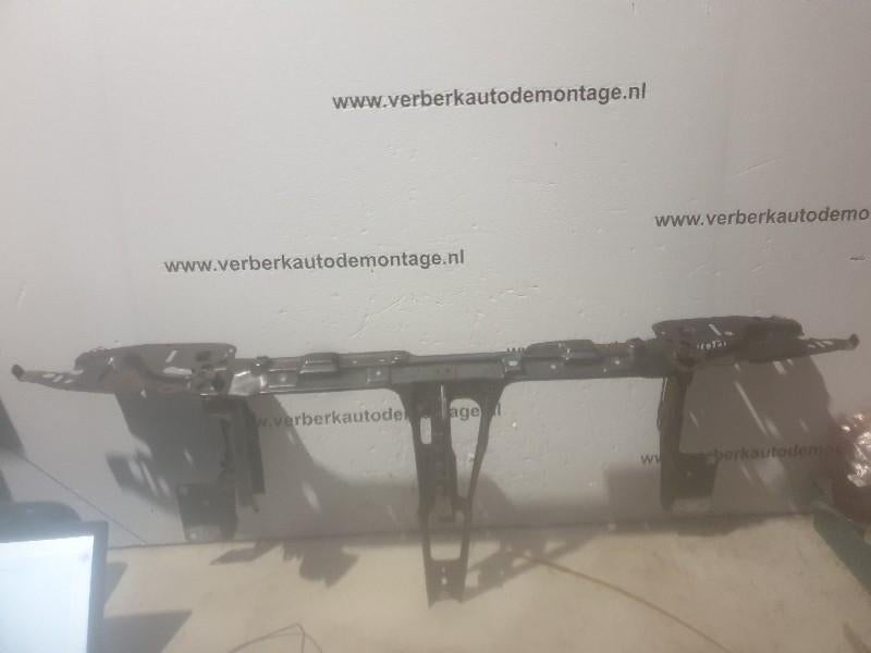 FACE AVANT Audi 80 (B4) Sedan 1.9 TD (AAZ) (01-1991/12-1995), Utilisé, Audi