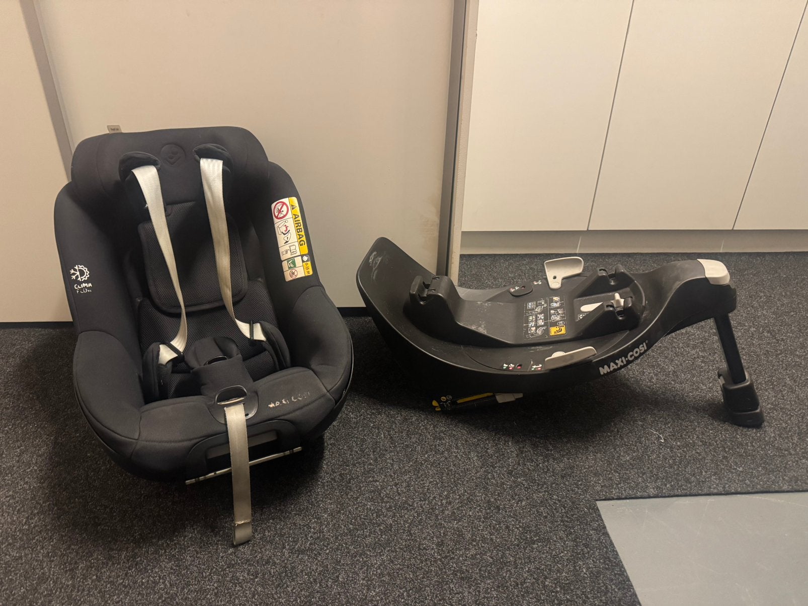 Maxi Cosi Pearl 360 + isofix Familyfix 2, 0 à 18 kg, Enlèvement, Utilisé, Isofix