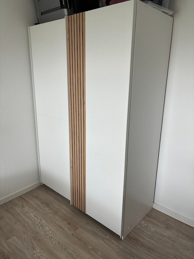 Armoire avec portes coulissantes et tiroirs intégrés, Ophalen, 100 tot 150 cm, Meerdere deuren, Zo goed als nieuw