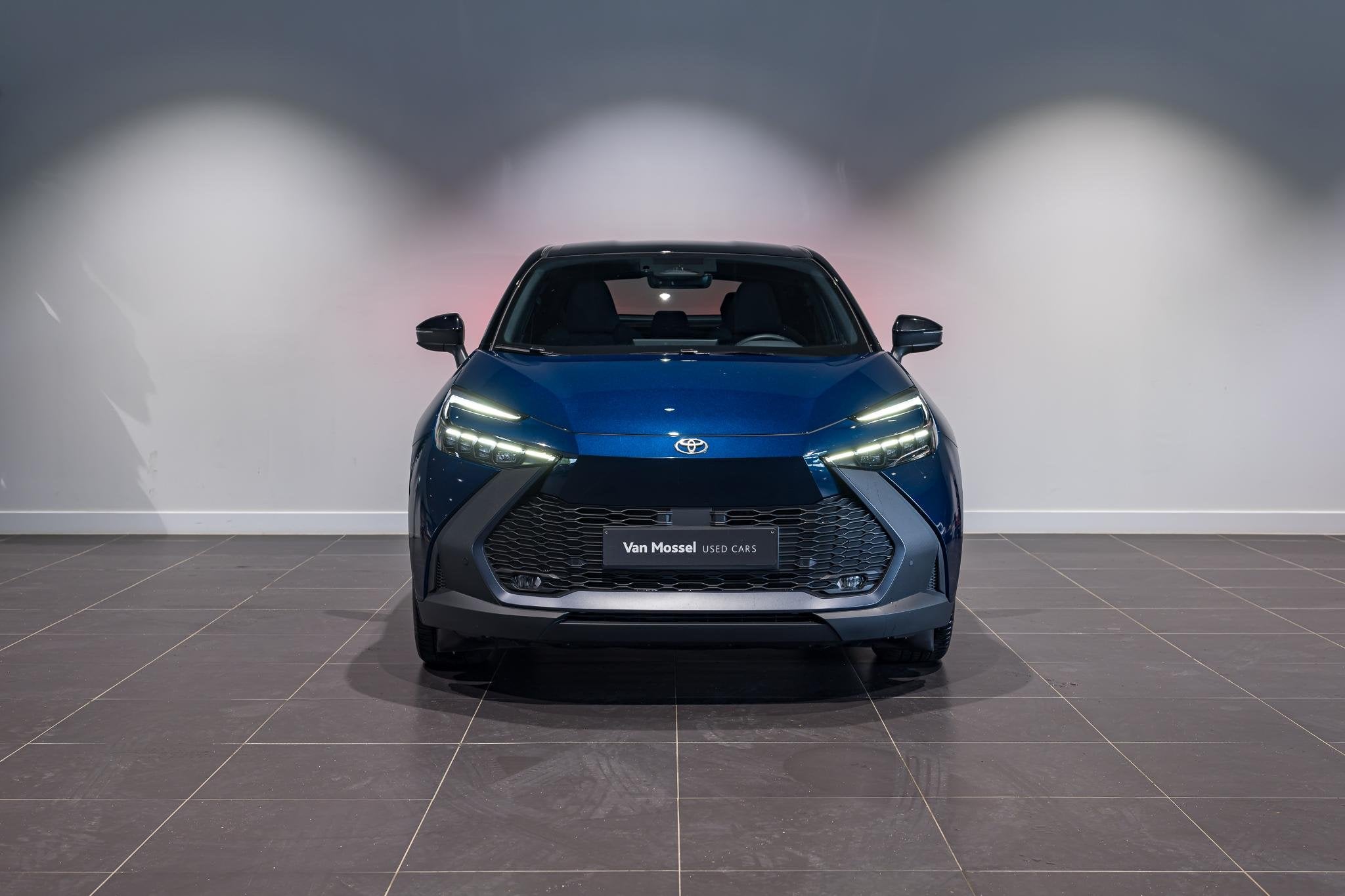 Toyota C-HR 1.8 Hybrid Dynamic E-CVT STYLE SMART, Achat, 725 kg, Euro 6, Entreprise