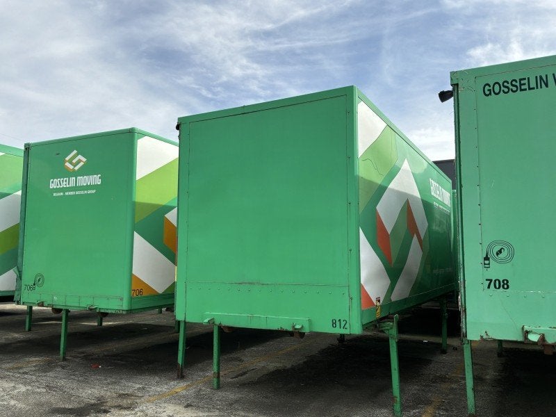 caisse mobile avec bâche coulissante, Achat, Entreprise, Autres carburants, Autres couleurs