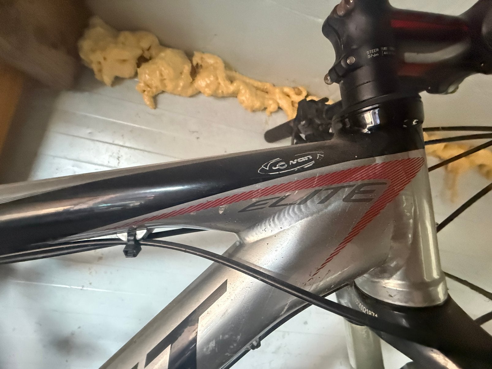 Mtb goede staat nieuwe caset op en keting en nog wat grief, Vélos & Vélomoteurs, Enlèvement, Frein à disque