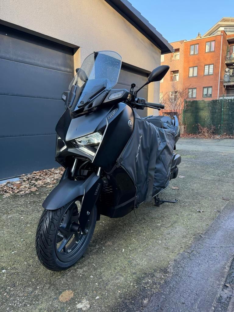 Yamaha Xmax 125 tech max 06/24 3800km, ABS, Scooter, Occasion, Jusqu'à 11 kW