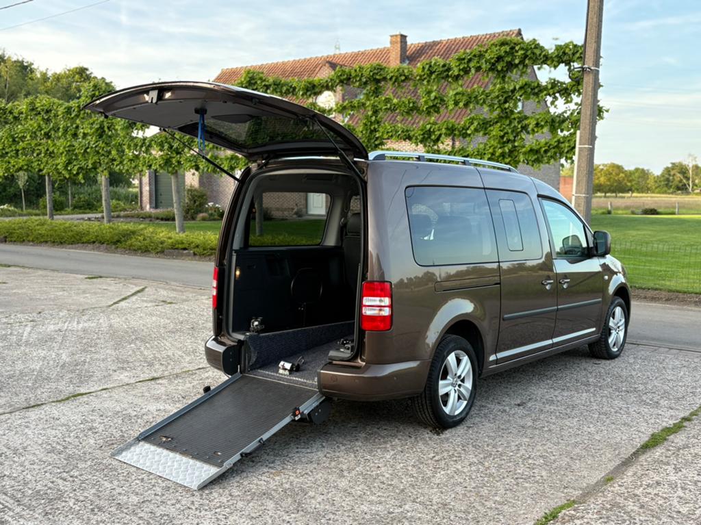 ♿️Volkswagen Caddy Maxi 1.6TDI Rolstoel Invalide TPMR, Autos, Cuir, Euro 5, Achat, Entreprise
