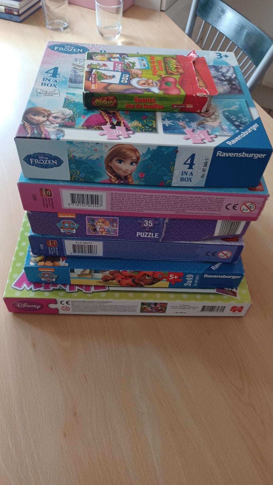 pakket puzzels, Ophalen, 10 tot 50 stukjes, Gebruikt, 4 tot 6 jaar