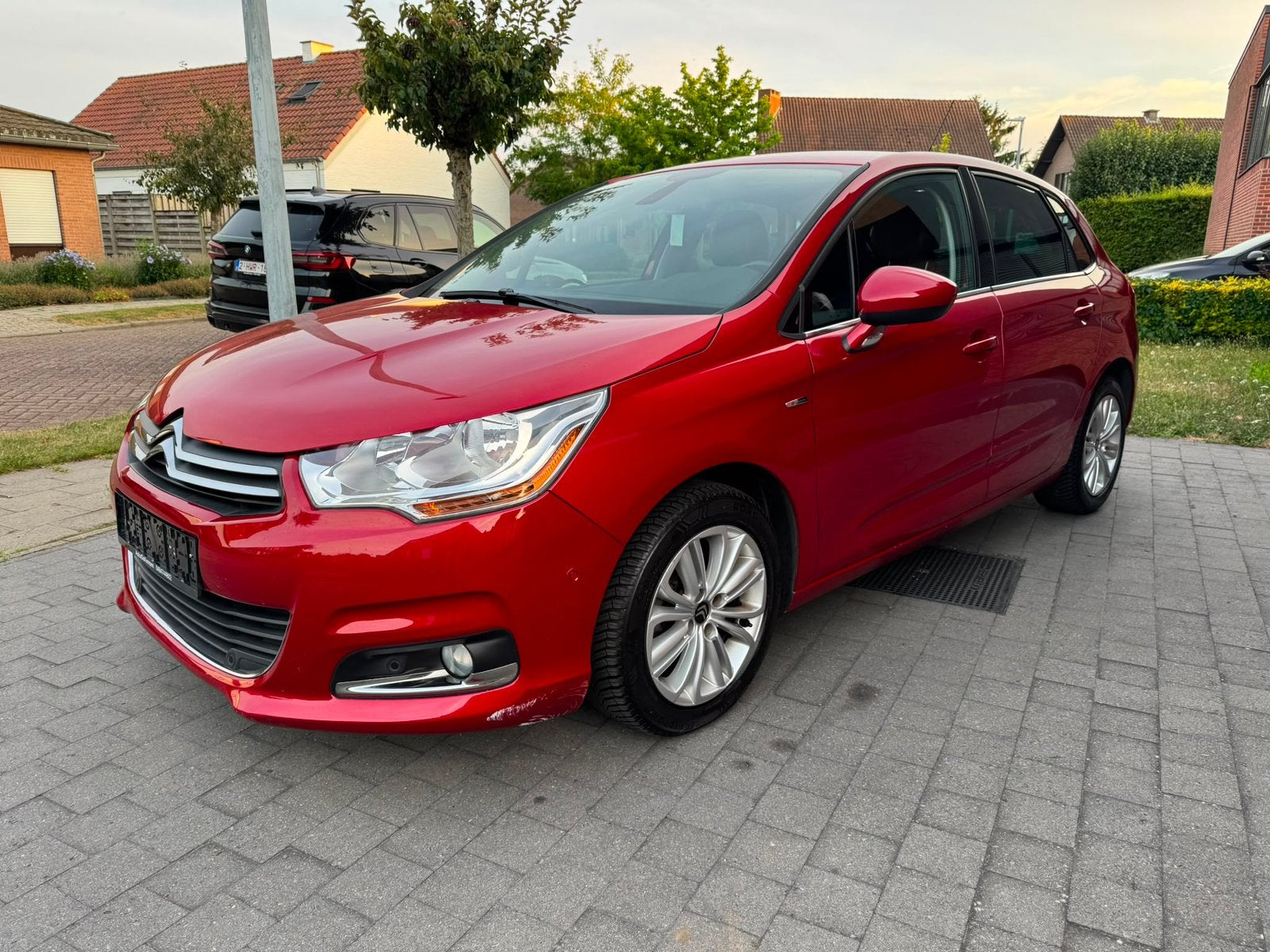 Citroen C4 1.2 essence, Rouge, Essai à domicile, Achat, Euro 6