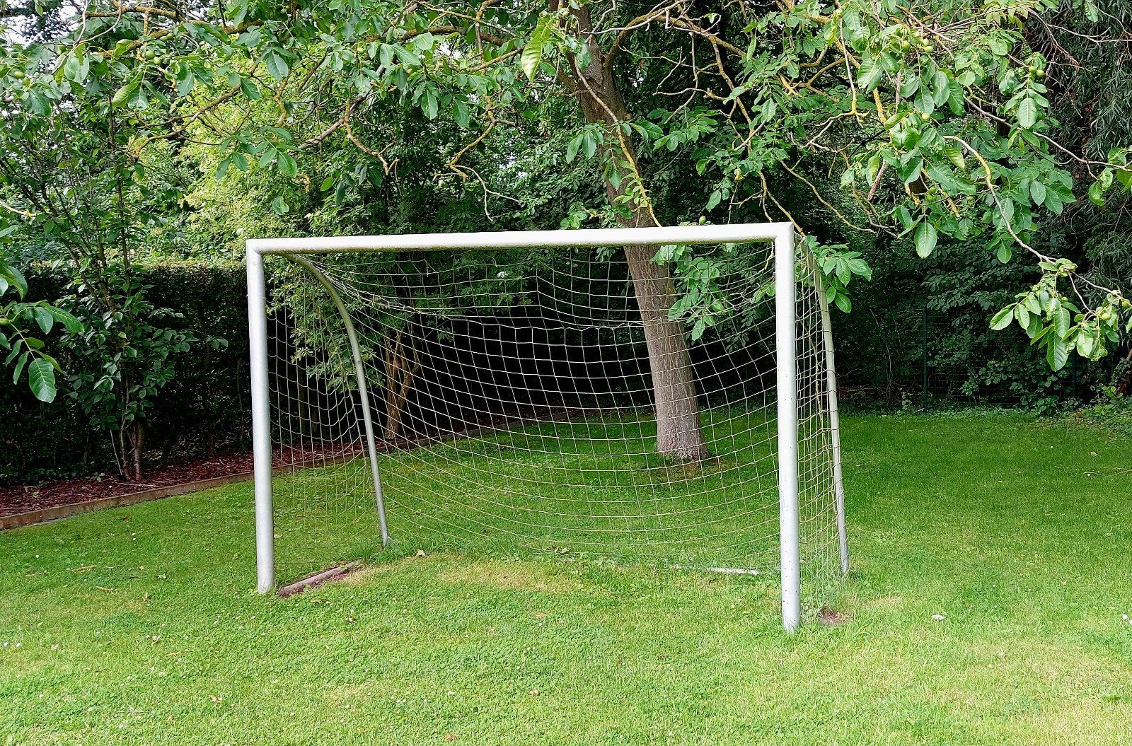 Aluminium voetbalgoal 3 x 2 meter – uitstekende staat, Sport en Fitness, Ophalen