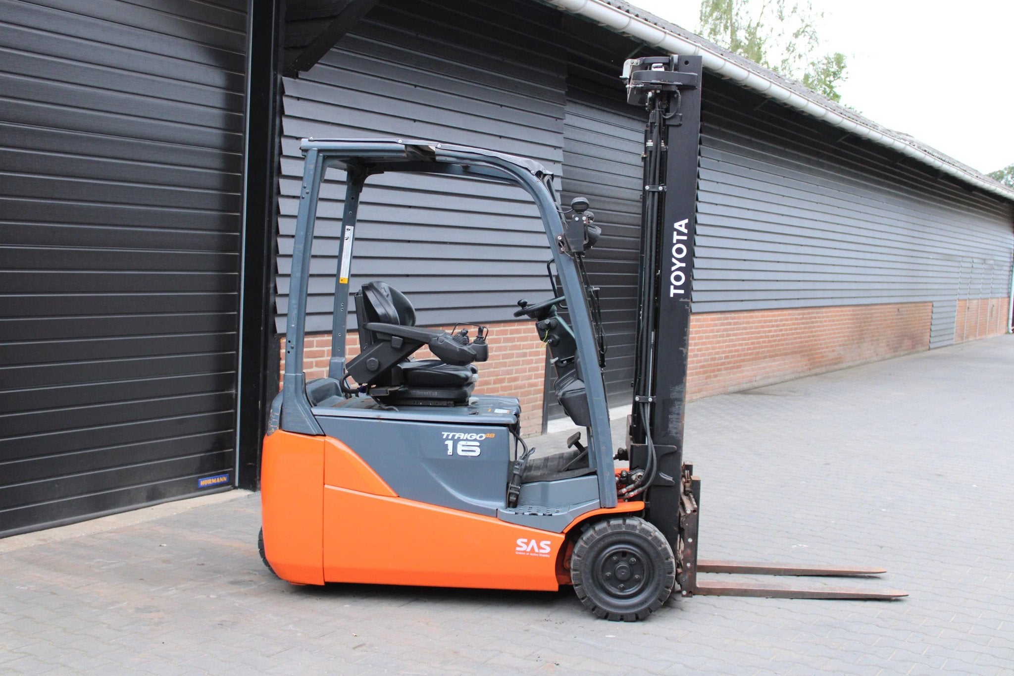 Toyota 8FBET16T heftruck elektrische triplex 6962 uur sidesh, Zakelijke goederen, Machines en Bouw | Heftrucks en Intern transport