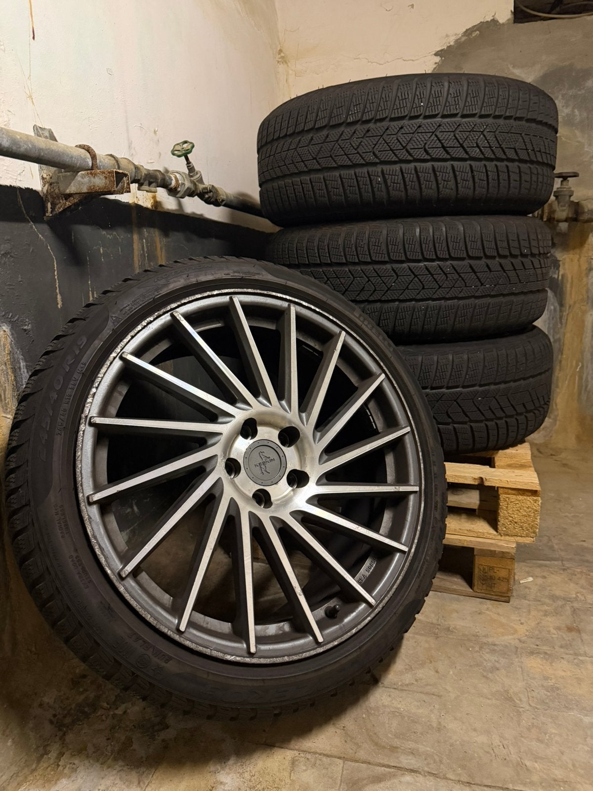 Keskin velgen + michelin alle seizoenbanden – 4 stuks, Auto-onderdelen, Banden en Velgen, Ophalen, Velg(en)