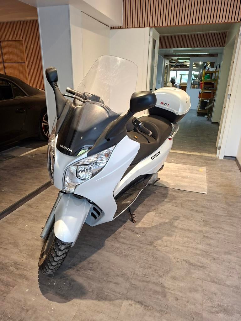 Honda Fes 125A Scooter 125CC, Motoren, Particulier, Scooter