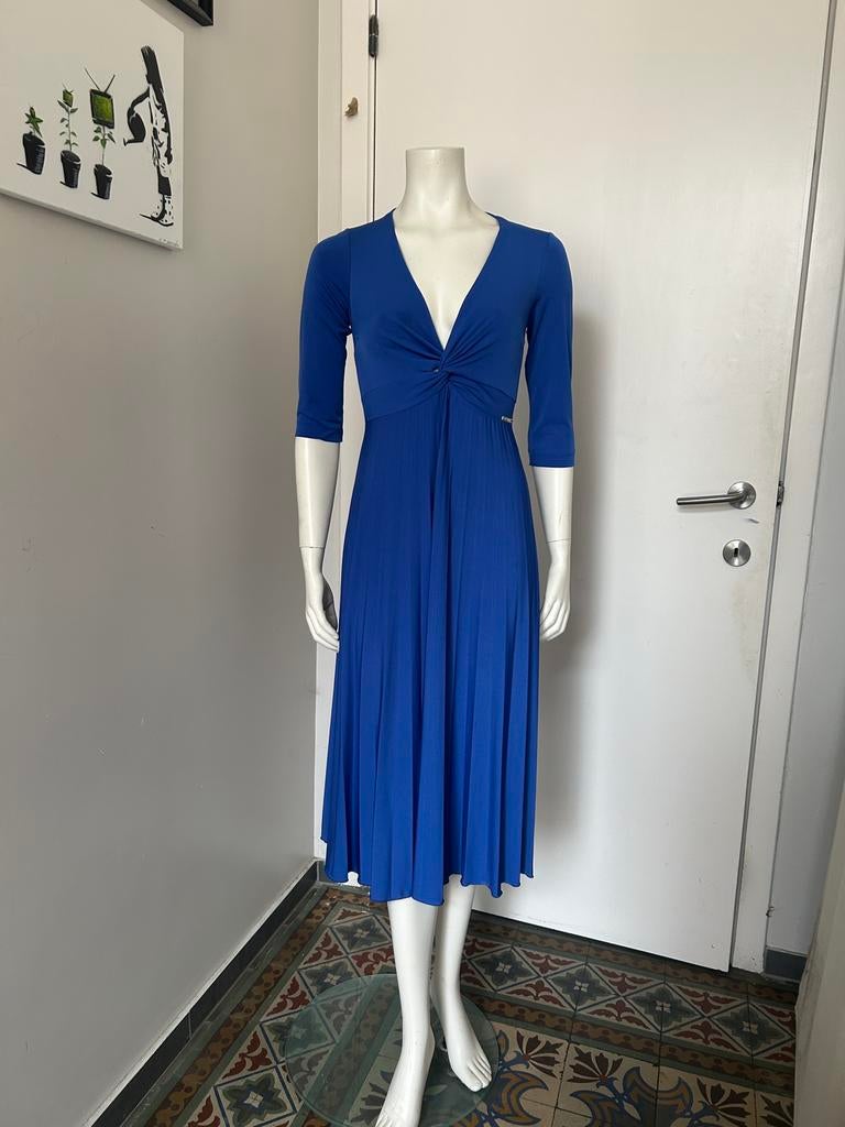 Rinascimento koningsblauwe jurk XS, Ophalen of Verzenden, Zo goed als nieuw, Blauw
